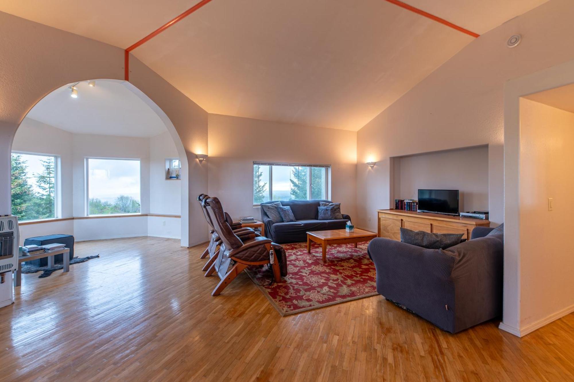 Girded Heart Lodge Anchor Point Экстерьер фото