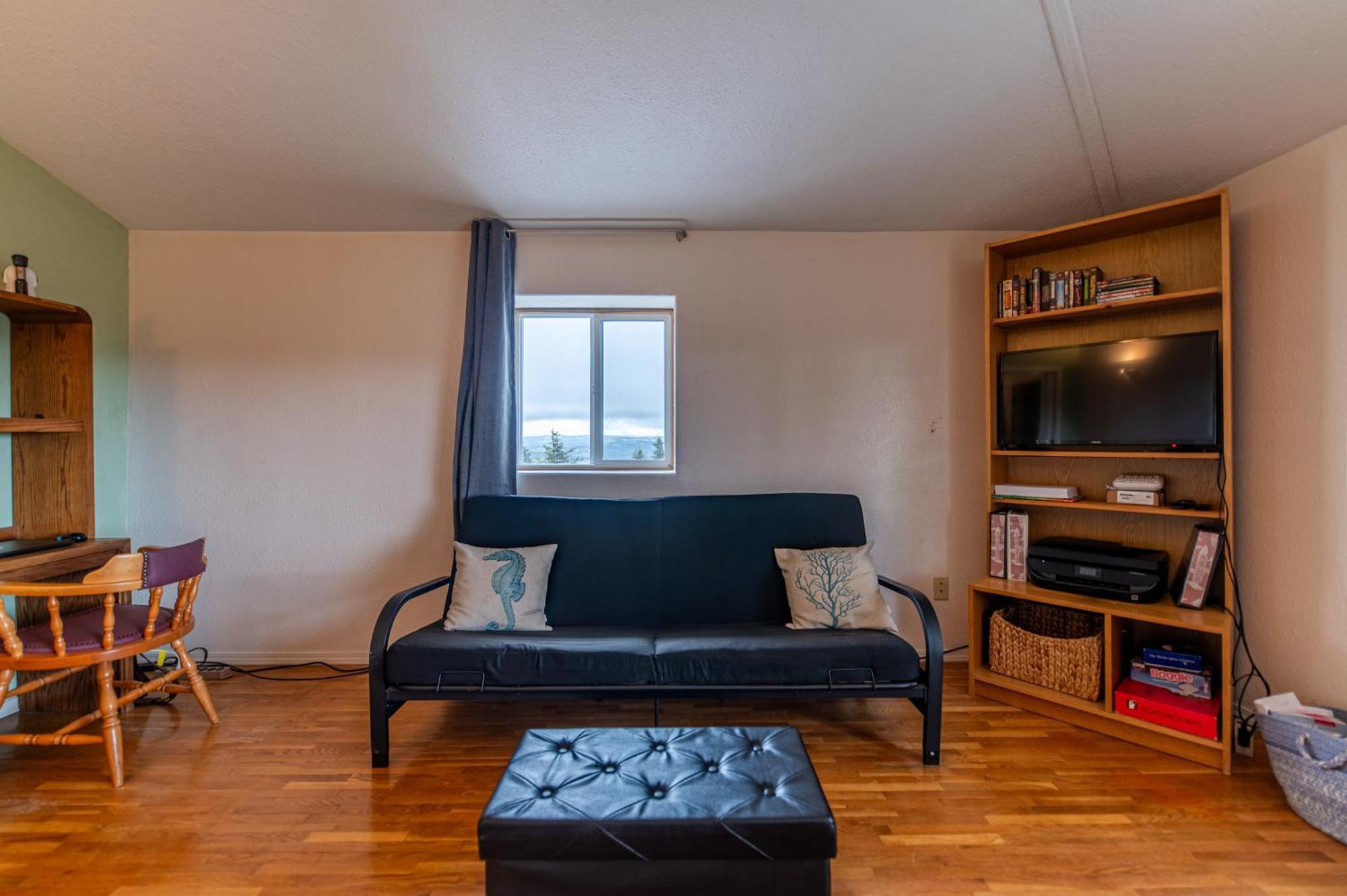 Girded Heart Lodge Anchor Point Экстерьер фото