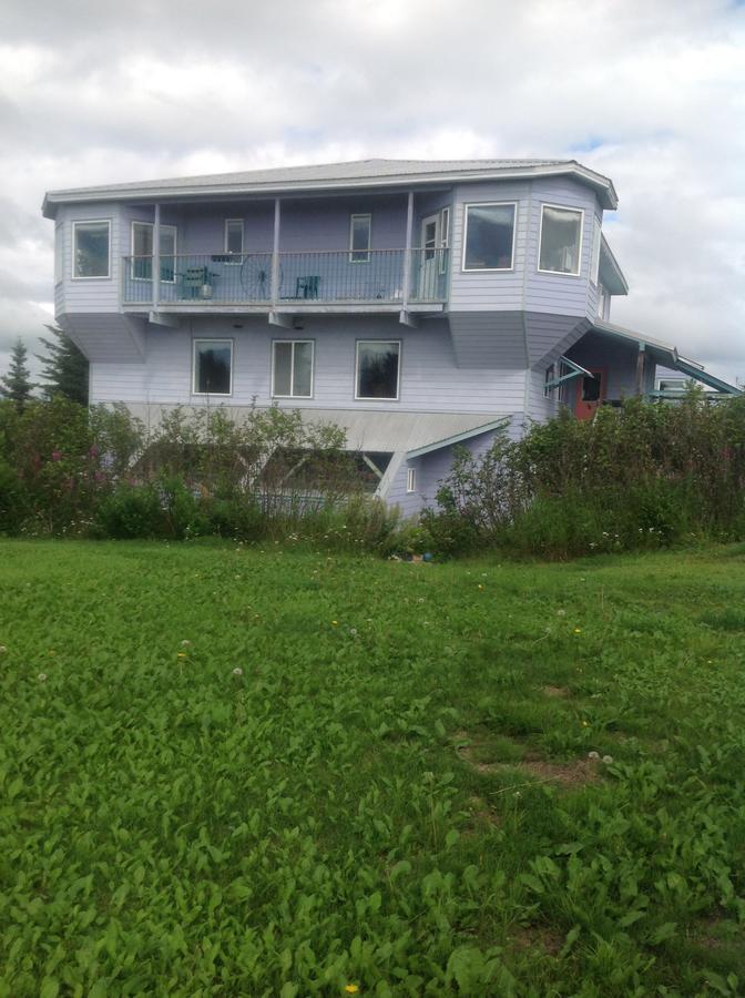 Girded Heart Lodge Anchor Point Экстерьер фото